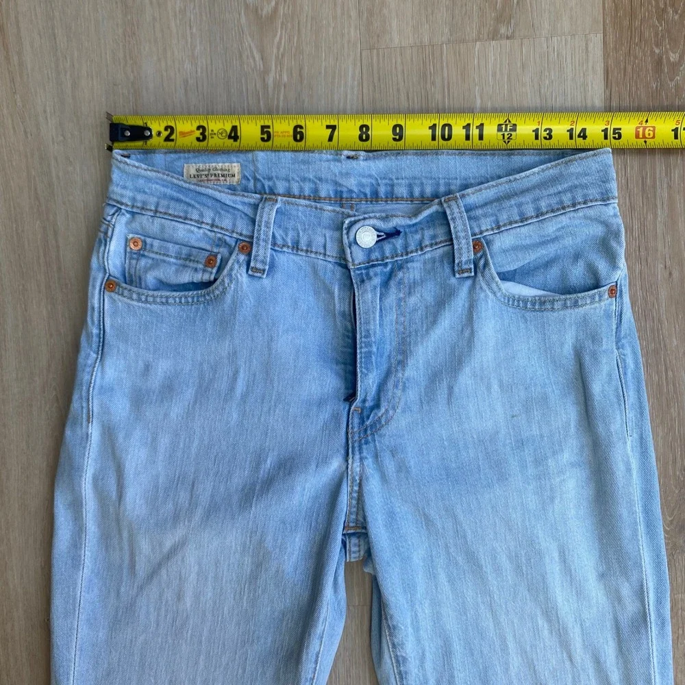 Levis Premium 511 Slim Fit Jeans Mens 30x30 Light Wash Blue Denim 04511-5038